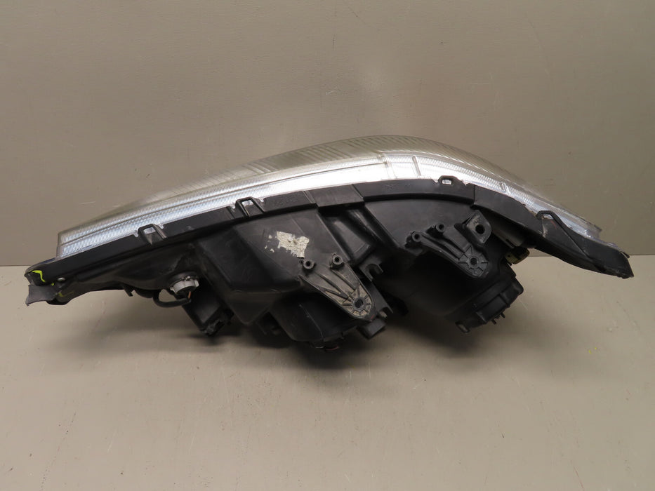 2011 - 2019 MITSUBISHI OUTLANDER RIGHT PASSENGER HEADLIGHT LAMP HALOGEN OEM