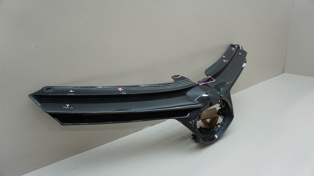 2017-2019 TOYOTA COROLLA FRONT UPPER GRILLE 53111-02B00 OEM 17 18 19