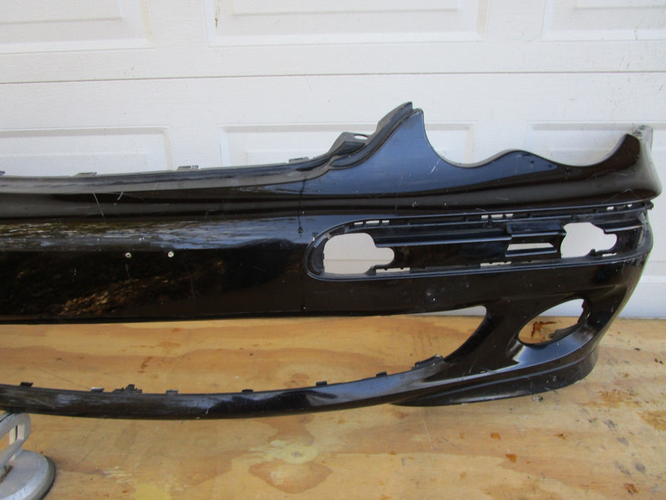 01 02 03 04 05 MERCEDES C-230 FRONT BUMPER COVER OEM