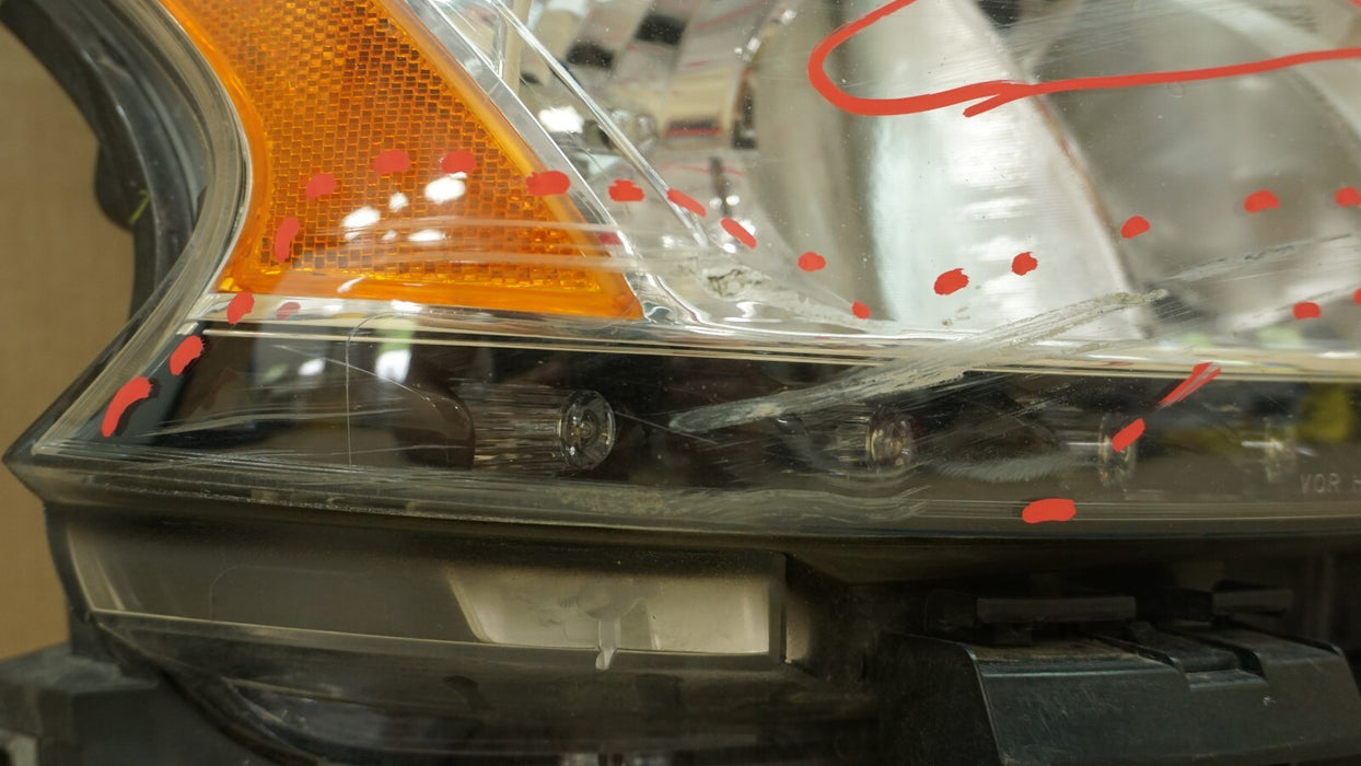 2013-2015 NISSAN SENTRA FRONT RIGHT PASSENGER SIDE HEADLIGHT HALOGEN OEM