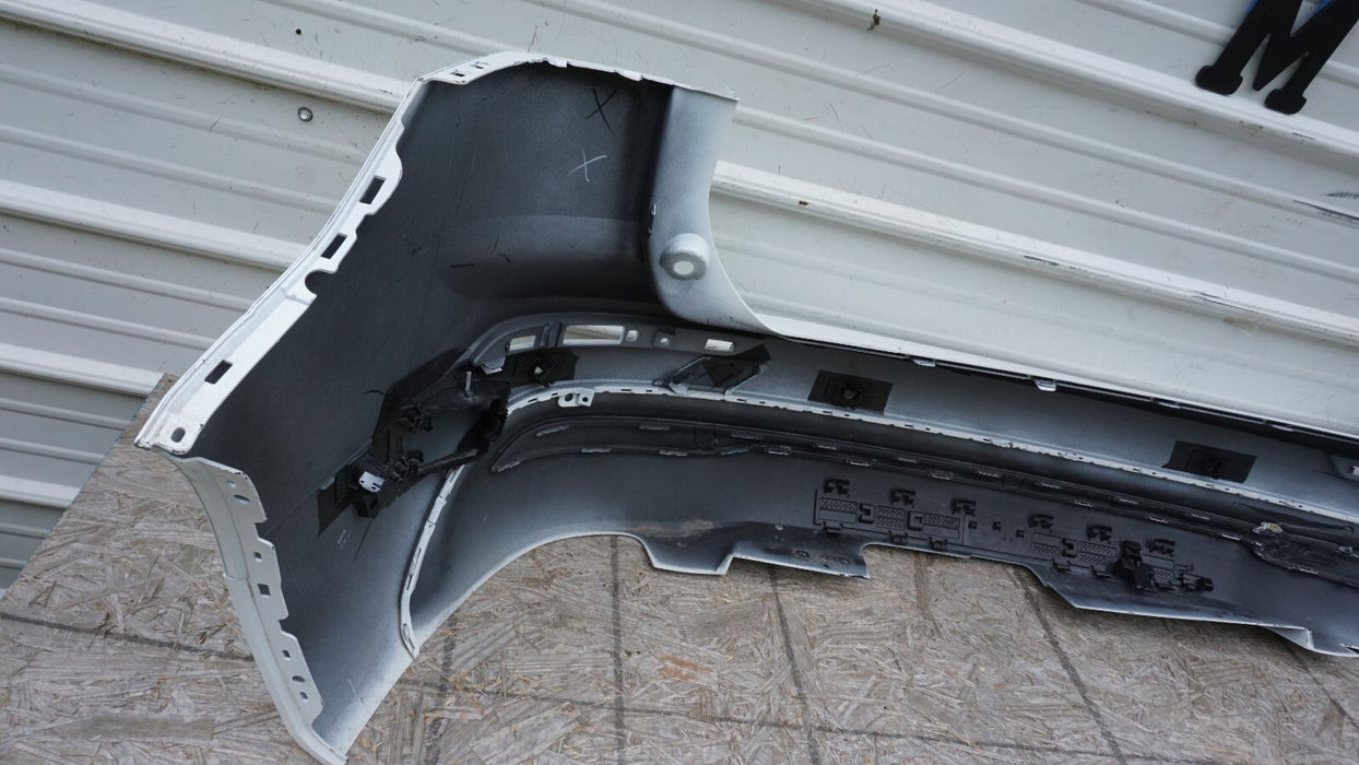 2018-2020 VOLVO XC60 T6 REAR BUMPER COVER OEM 18 19 20
