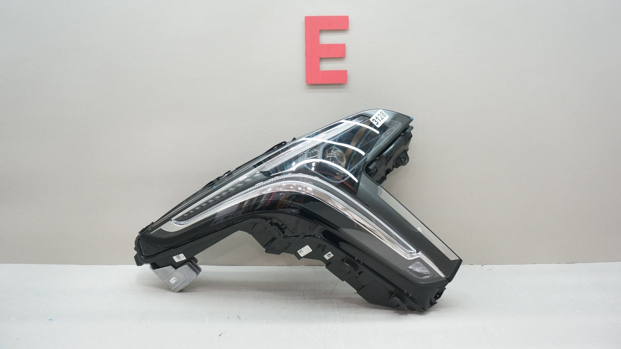 2019-2023 CADILLAC XT4 FRONT RIGHT PASSENGER SIDE LED HEADLIGHT OEM
