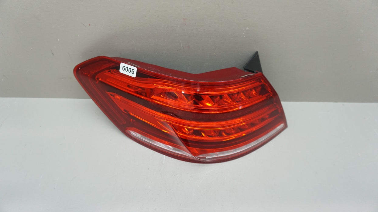 2014-2016 MERCEDES E CLASS REAR LH LEFT DRIVER SIDE TAIL LIGHT OEM A2129060757