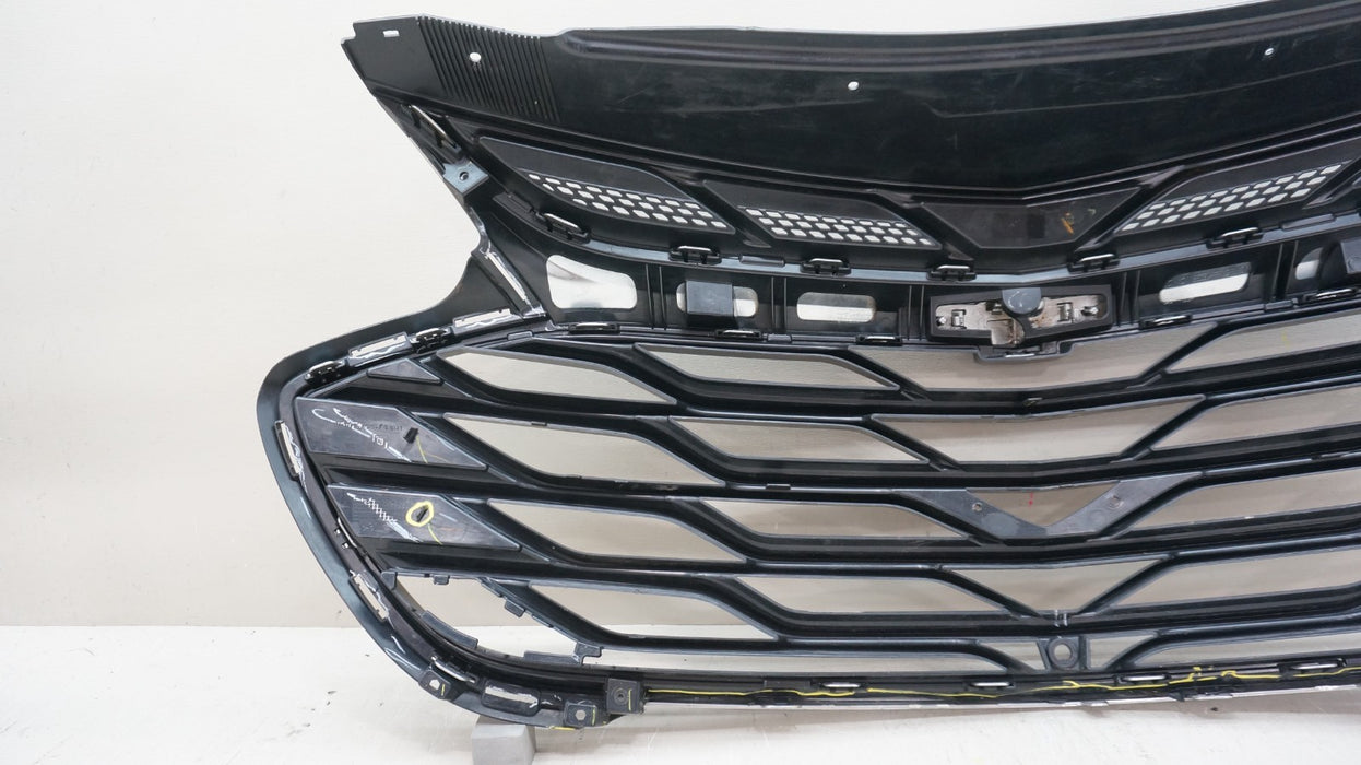 2019 CHEVROLET CRUZE FORNT RADIATOR GRILLE GRILL 42674401 OEM