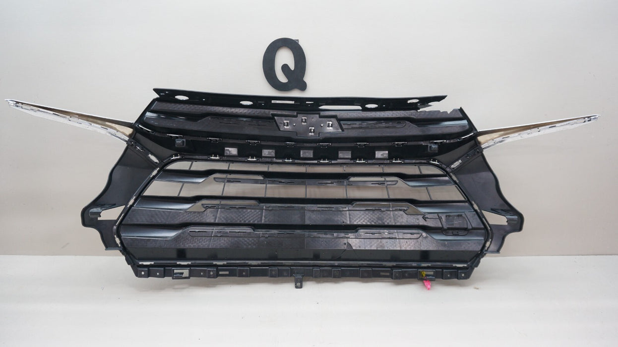 2021-2022 CHEVROLET TAHOE FRONT RADIATOR GRILLE GRILL OEM 42756111
