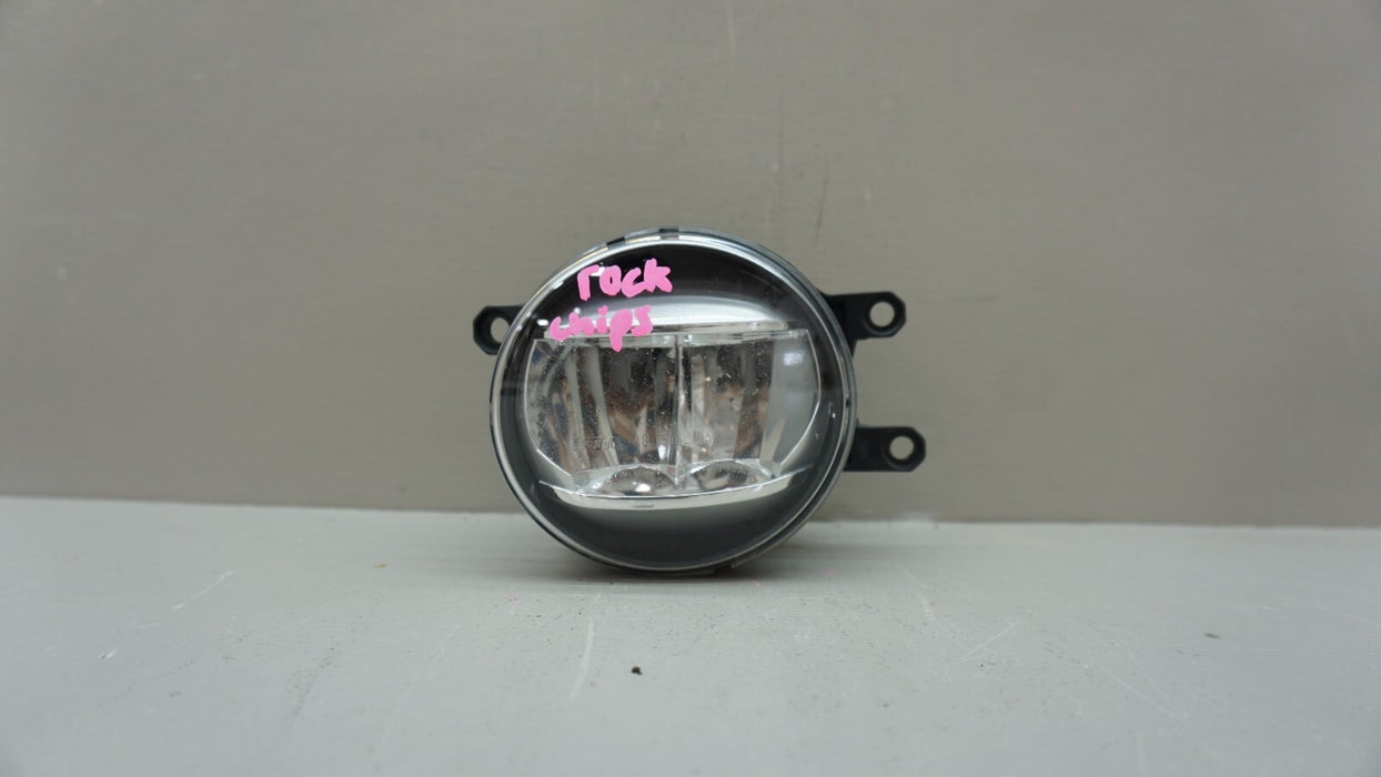 2016-2019 LEXUS RX350 RX450H FRONT LEFT DRIVERS SIDE FOG LIGHT OEM 17 18