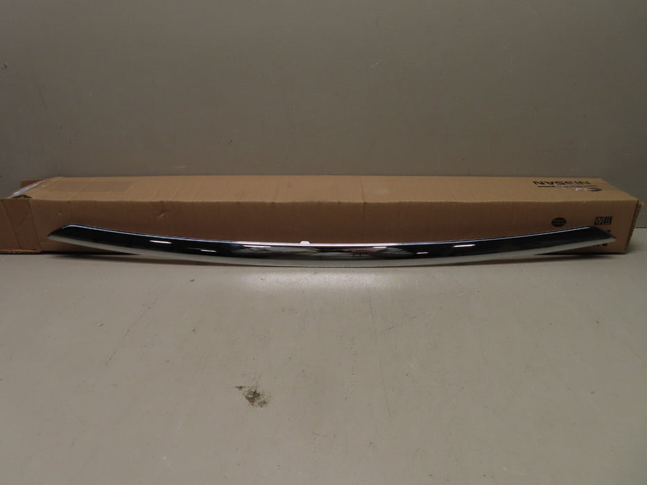 2015-2019 NISSAN VERSA FRONT LOWER BUMPER MOLDING TRIM OEM  62084-9KM0B