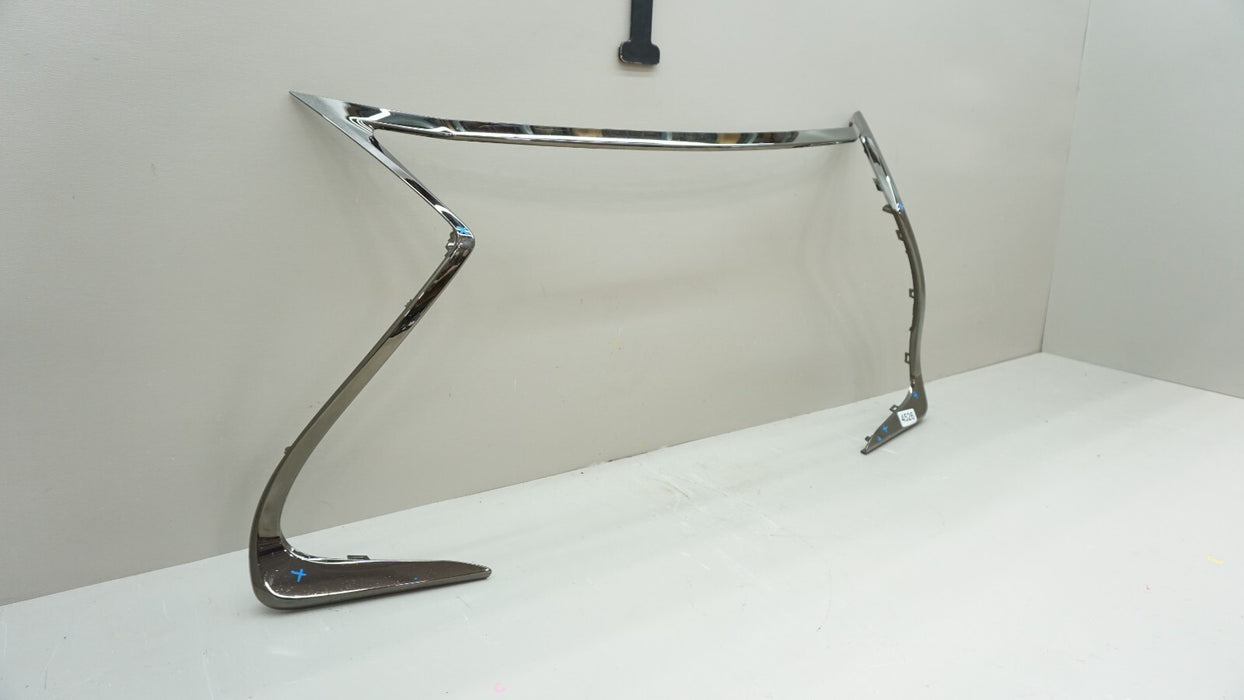 2016-2020 LEXUS GS-F FRONT RADIATOR GRILLE MOLDING EDGE TRIM OEM 5312130260