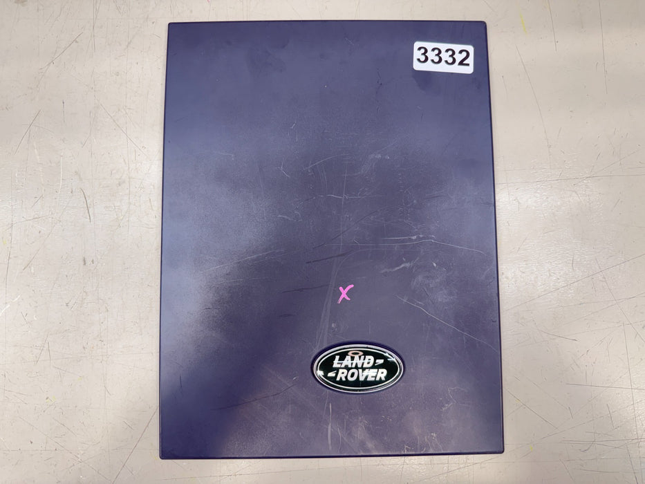 2020-2025 LAND ROVER DEFENDER L663 REAR BODY SIDE TRIM PANEL OEM LR174347