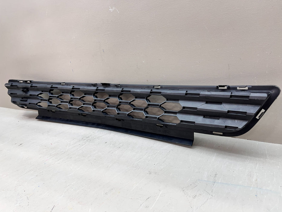 2015-2017 FORD MUSTANG LOWER FRONT GRILLE GRILL FR3B-17K945-ABW OEM