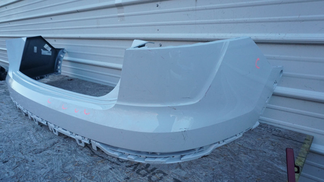 2019-2020 AUDI Q8 REAR BUMPER COVER PANEL ASSEMBLY ORIGINAL 4M8807511 OEM 19 20