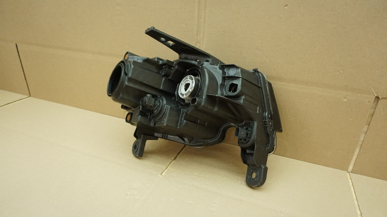 2017-2021 JEEP GRAND CHEROKEE FRONT LEFT DRIVER SIDE HEADLIGHT HALOGEN OEM