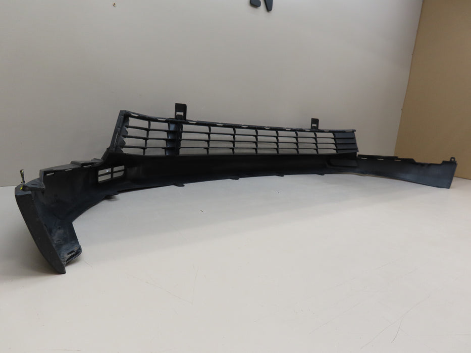 2017-2019 TOYOTA HIGHLANDER FRONT LOWER BUMPER COVER VALANCE OEM 52129-0E030