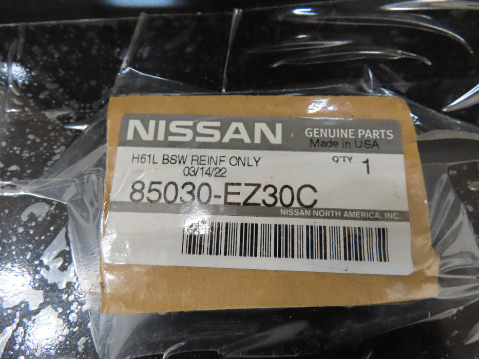 2016-2019 NISSAN TITAN XD REAR BUMPER FACE STEP BAR OEM 85030-EZ30C