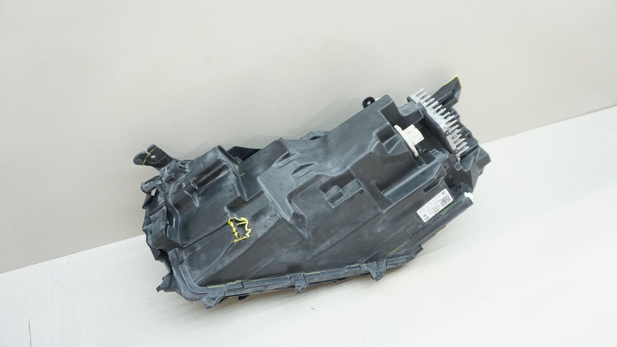 2022-2024 CHEVROLET EQUINOX FRONT RIGHT SIDE HEADLIGHT OEM 85538067 *PARTS*