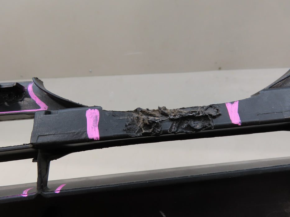 2017-2019 TOYOTA COROLLA FRONT LOWER BUMPER GRILLE GRILL OEM