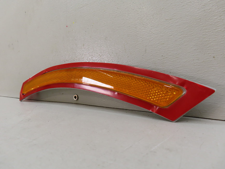 2014-2017 BMW X5 FRONT BUMPER RIGHT PASSENGER SIDE REFLECTOR OEM 63147290094