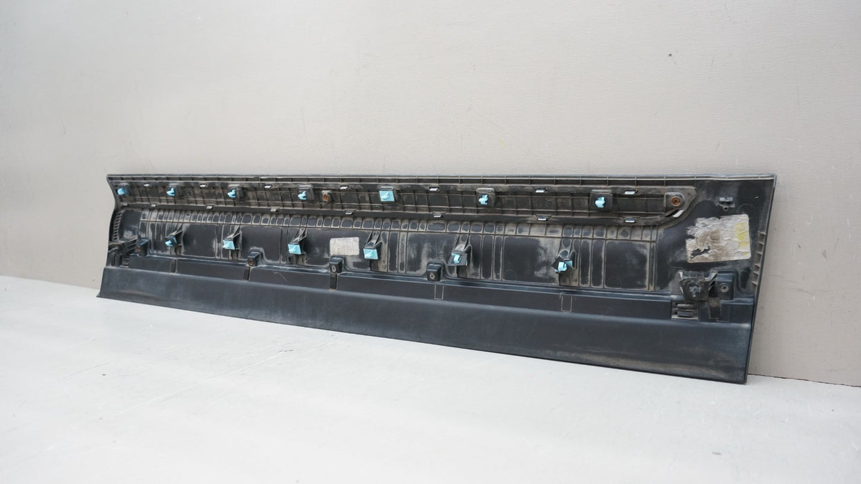 2020-2022 KIA TELLURIDE FRONT LEFT DRIVER SIDE DOOR LOWER MOLDING 87723-S9000 OE