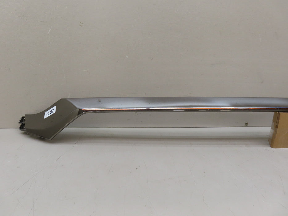 2019 2020 HYUNDAI SANTA FE FRONT CENTER MOLDING OEM