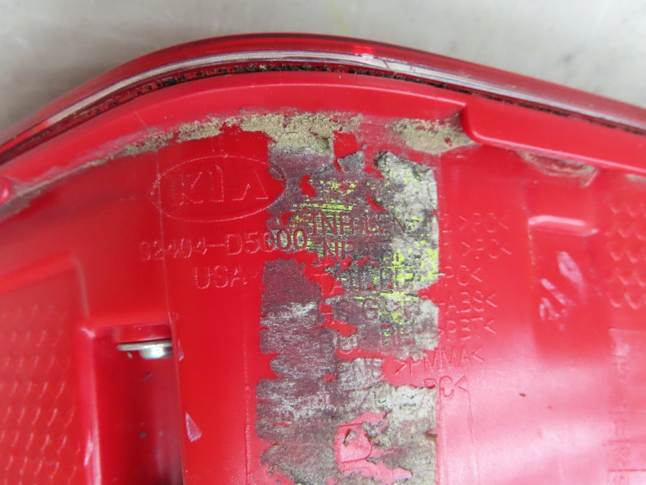 2016-2018 KIA OPTIMA REAR RIGHT SIDE INNER TAIL LIGHT STOP LAMP OEM 92404-D5000