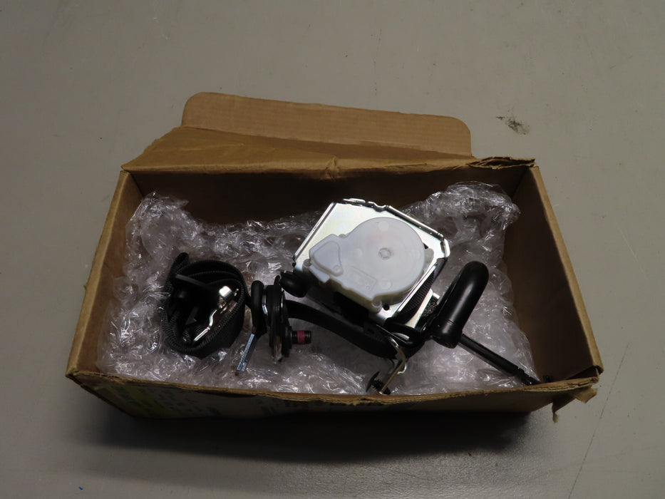 NEW GENUINE GENERAL MOTORS SEAT BELT RETRACTOR KIT P#84493995 OEM