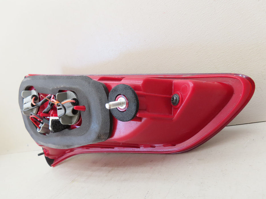 2016 2017 2018 HYUNDAI TUCSON REAR RIGHT PASSENGER TAIL LIGHT INNER OEM