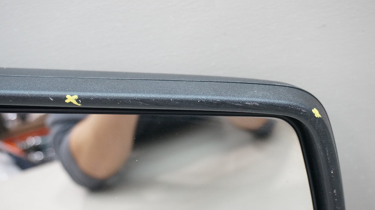 2019-2022 CHEVROLET SILVERADO 1500 RIGHT PASSENGER SIDE MIRROR OEM 84575374