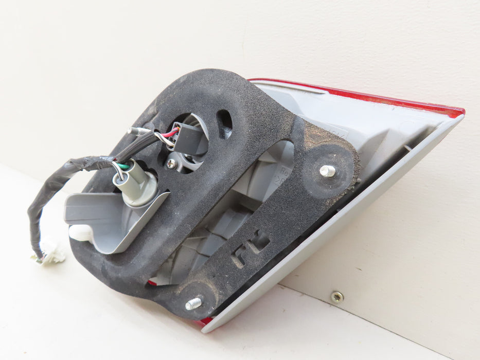 2007-2009 TOYOTA CAMRY REAR LEFT DRIVER SIDE TRUNK INNER TAIL LIGHT OEM