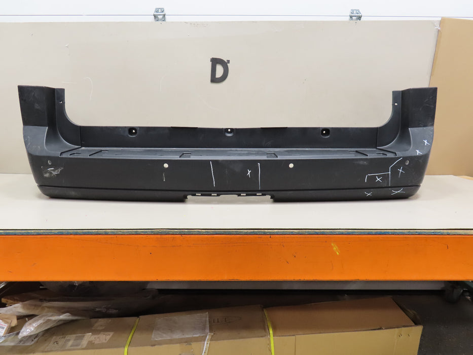 2009-2014 LINCOLN NAVIGATOR REAR BUMPER COVER OEM 7L74-17D781-A