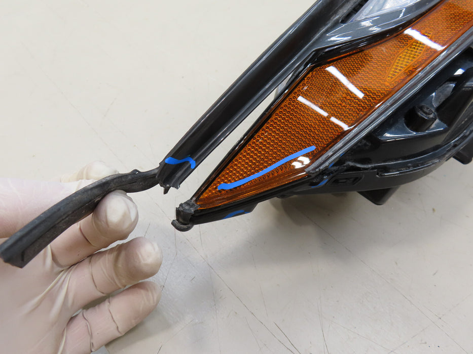2022 2023 HYUNDAI TUCSON FRONT RIGHT PASSENGER SIDE LED HEADLIGHT OEM