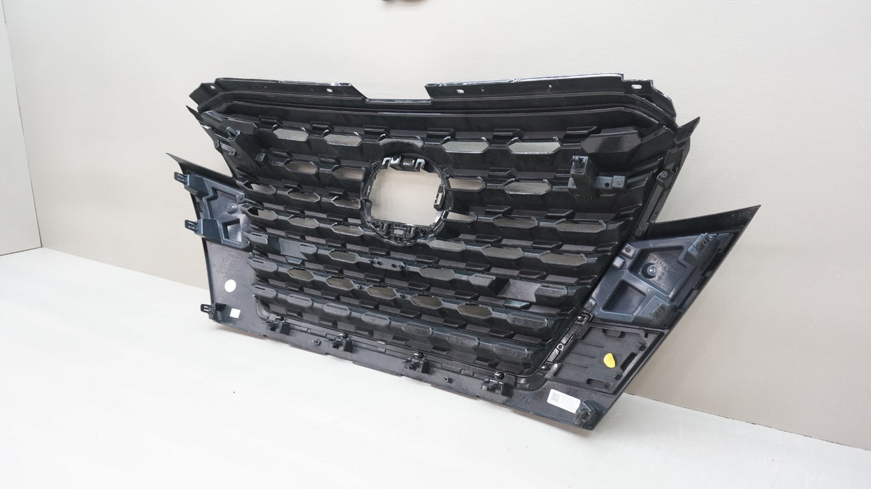 2020-2023 NISSAN KICKS FRONT BUMPER RADIATOR GRILLE OEM 623105R00A