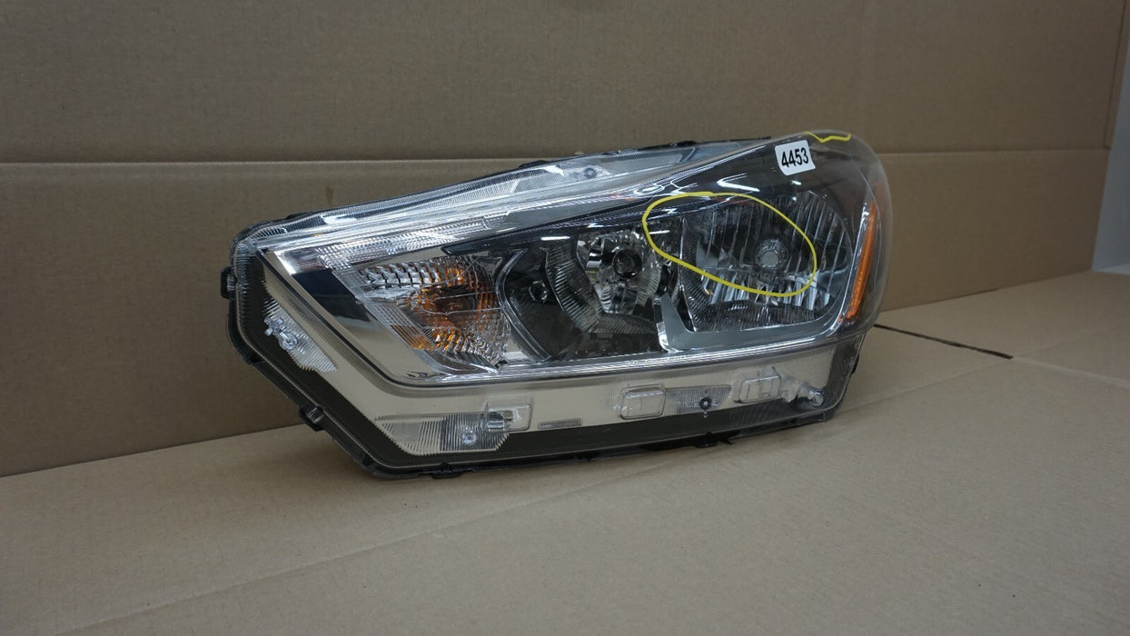 2017-2019 NISSAN KICKS FRONT LEFT DRIVERS SIDE HEADLIGHT HALOGEN OEM 17 18 19