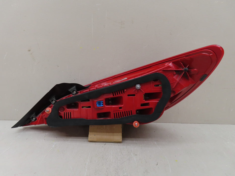 2014-2016 MERCEDES-BENZ COUPE CLA C117 X117 REAR LEFT DRIVER TAIL LIGHT LED OEM