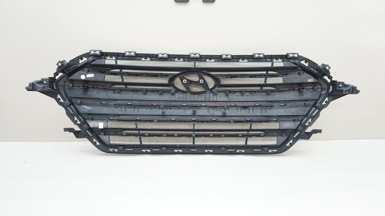 2017-2018 HYUNDAI ELANTRA FRONT UPPER RADIATOR GRILLE GRILL 86350-F3000 OEM