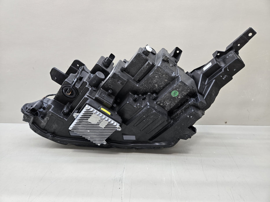 2024 2025 LINCOLN NAUTILUS RIGHT LED HEADLIGHT LAMP OEM.