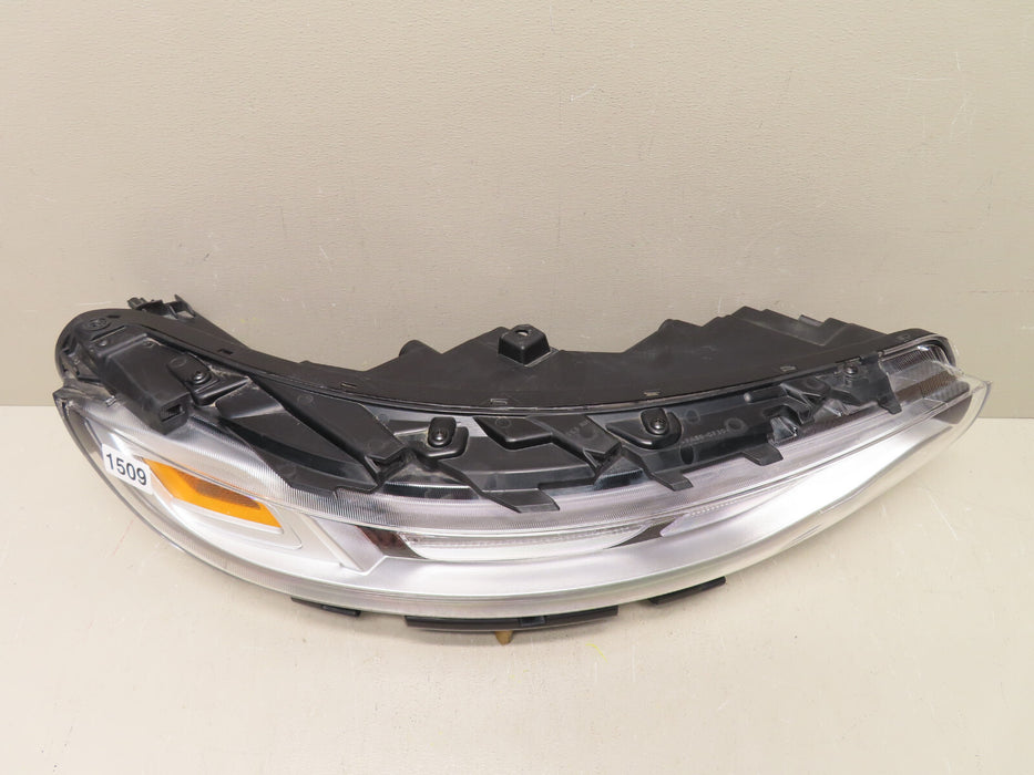 2019-2020 KIA SOUL RIGHT PASSENGER SIDE HEADLIGHT HALOGEN LAMP OEM 92208-k0