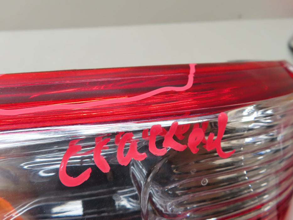 2015-2017 TOYOTA CAMRY REAR LEFT DRIVER SIDE OUTER TAIL LIGHT HALOGEN LAMP