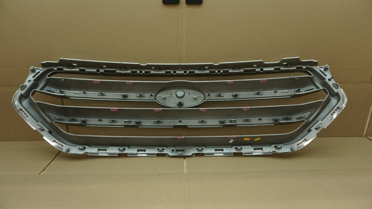 2017-2019 FORD ESCAPE FRONT BUMPER GRILL GRILLE OEM GJ54-8200-DAW 17 18 19