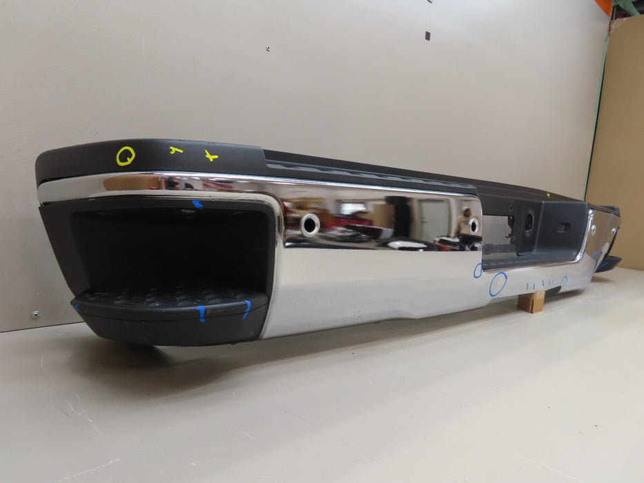 2015-2019 CHEVROLET/GMC SILVERADO/SIERRA 2500/3500 REAR METAL BUMPER OEM