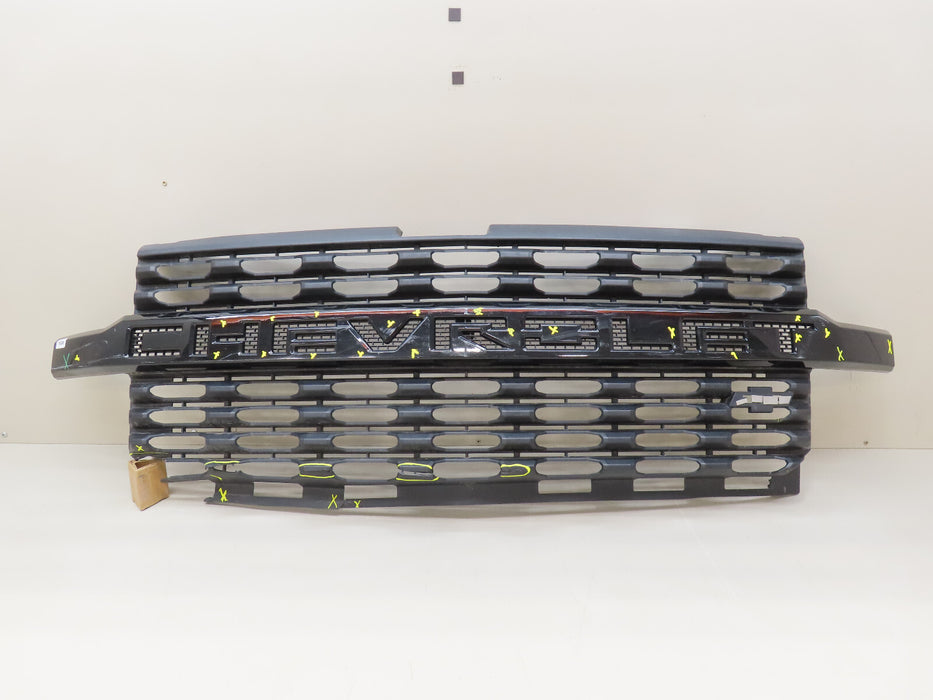 ..2019-2021 CHEVROLET SILVERADO 1500 FRONT BUMPER RADIATOR GRILLE OEM