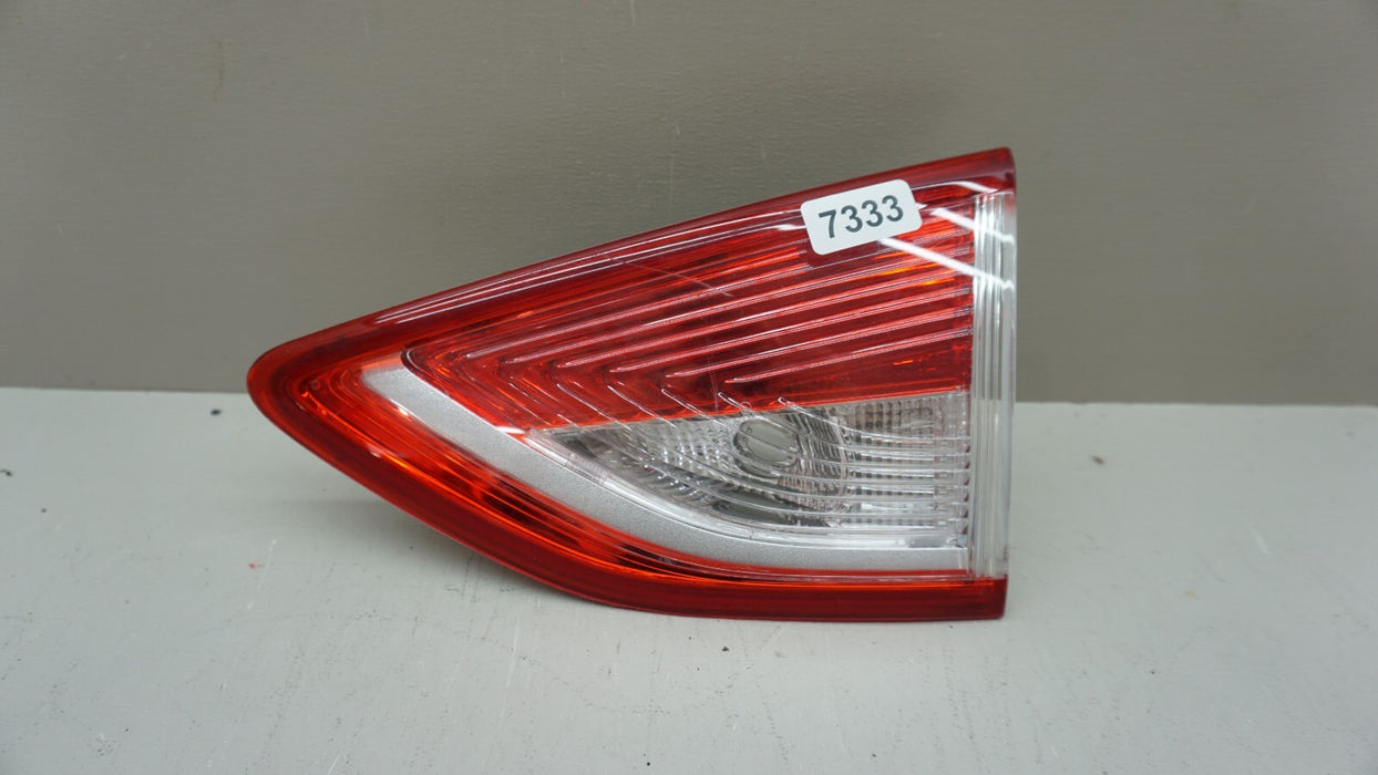 2013-2016 FORD ESCAPE REAR RIGHT PASSENGER SIDE INNER TAIL LIGHT OEM 14 15
