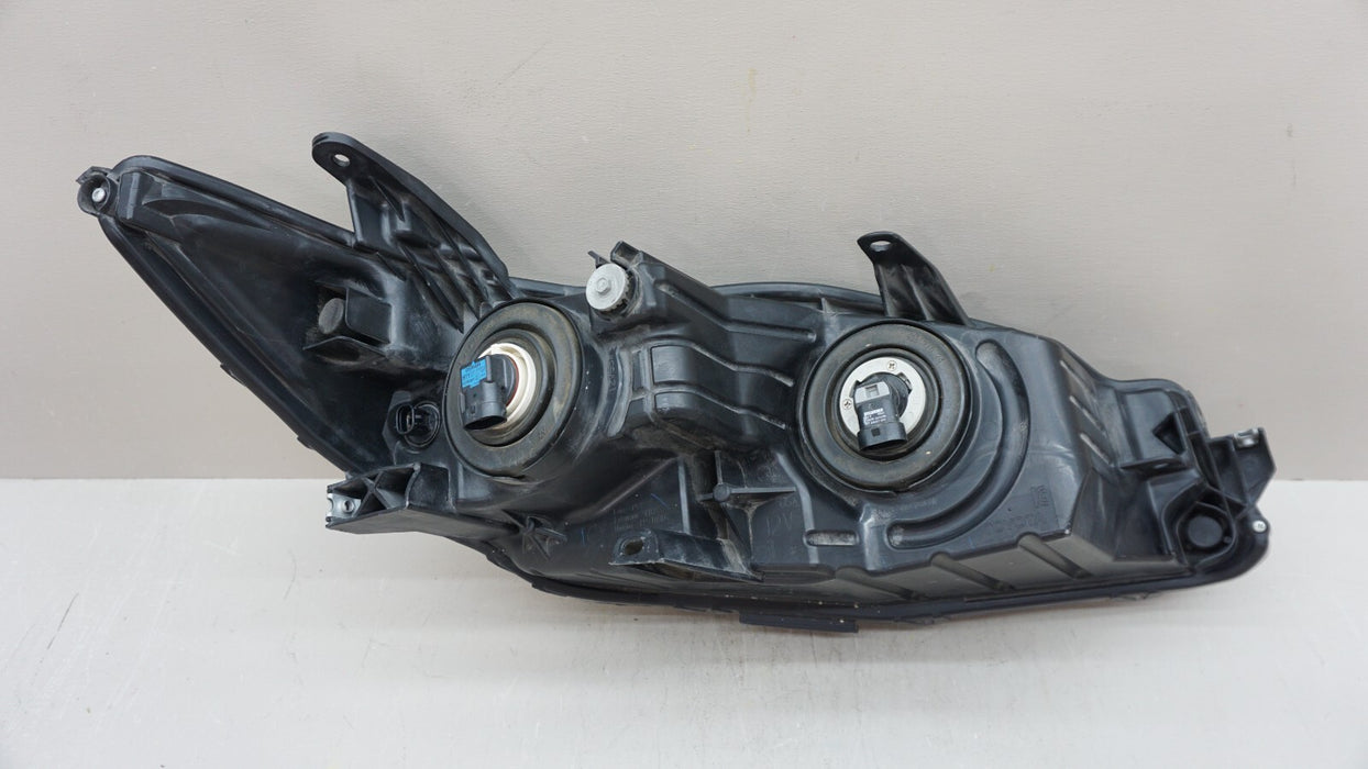 2015-2017 TOYOTA CAMRY FRONT LEFT DRIVERS SIDE HALOGEN HEADLIGHT OEM 15 16 17