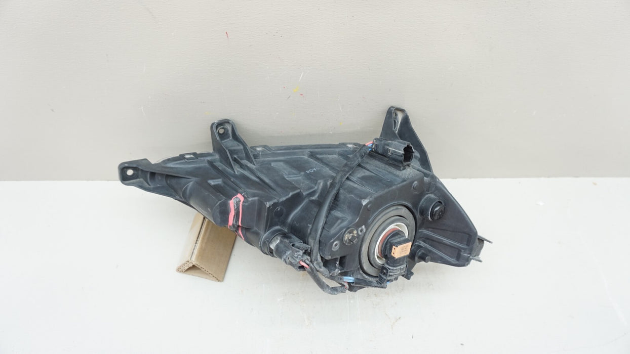 2016-2018 HYUNDAI TUCSON FRONT RIGHT PASSENGER SIDE FOG DLR LIGHT OEM