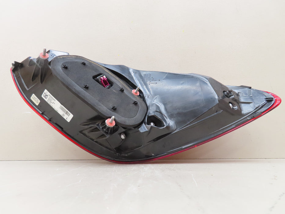 2019-2021 MERCEDES-BENZ C300 C63 LEFT DRIVER TAIL LIGHT LED OEM  A2059064903