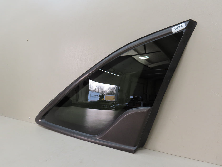 2021-2023 KIA SORENTO REAR RIGHT PASSENGER SIDE QUARTER GLASS OEM 87820-R5400