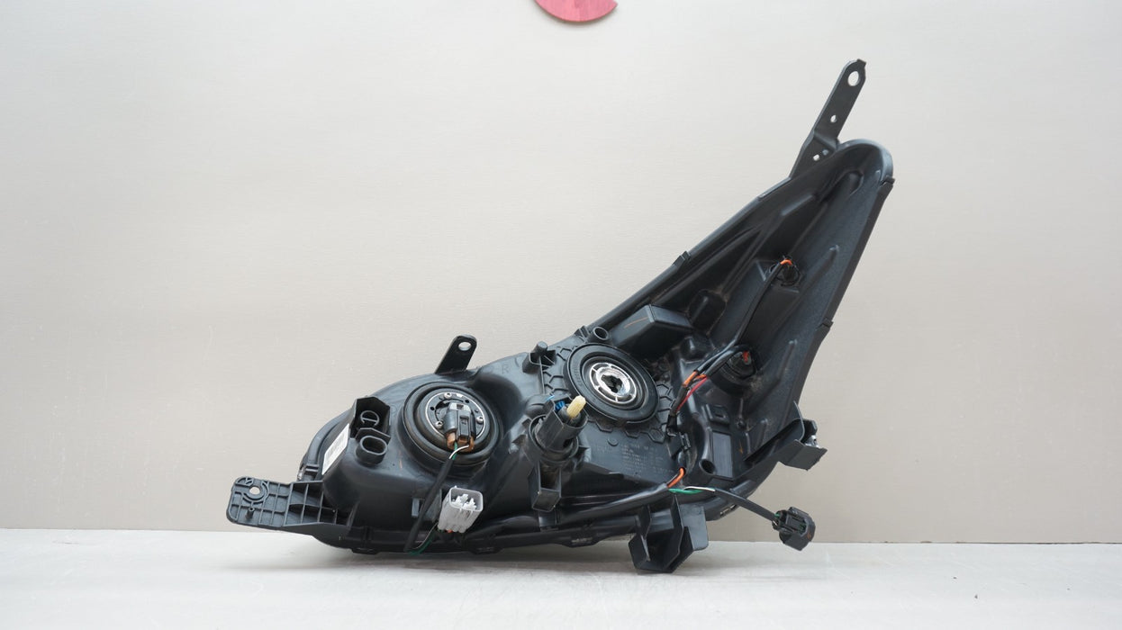 2017-2023 SUBARU IMPREZA FRONT RIGHT PASSENGER SIDE HALOGEN HEADLIGHT OEM