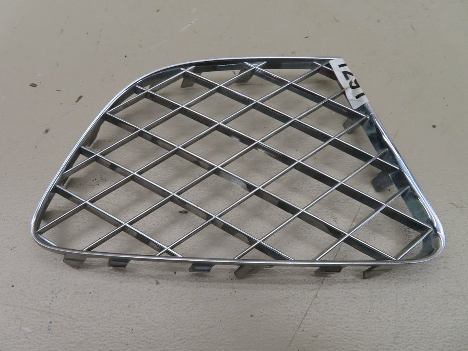 2012-2014 BENTLEY CONTINENTAL FRONT RIGHT PASSENGER SIDE BUMPER GRILL COVER OEM