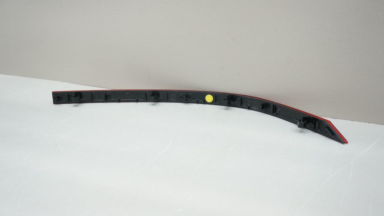 2021-2025 VOLKSWAGEN ATLAS REAR LEFT OUTER BUMPER REFLECTOR LIGHT OEM 3CN945105