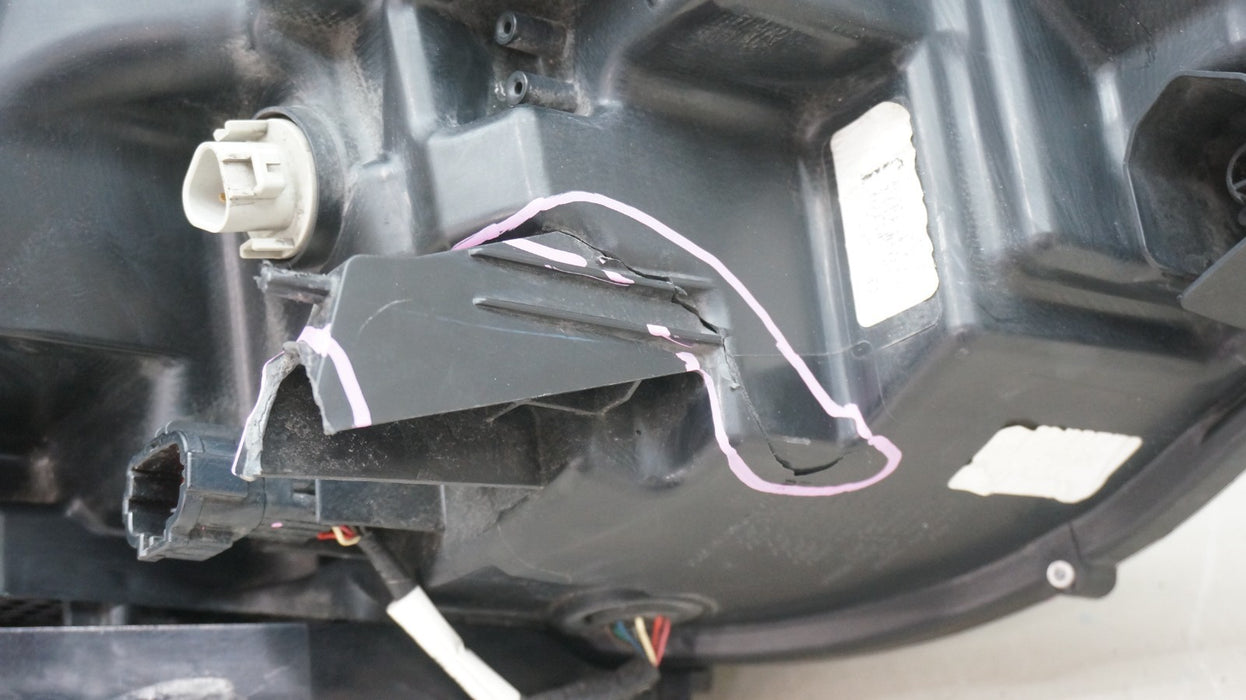 2017-2020 NISSAN ROGUE FRONT LEFT DRIVER SIDE LED HEADLIGHT OEM