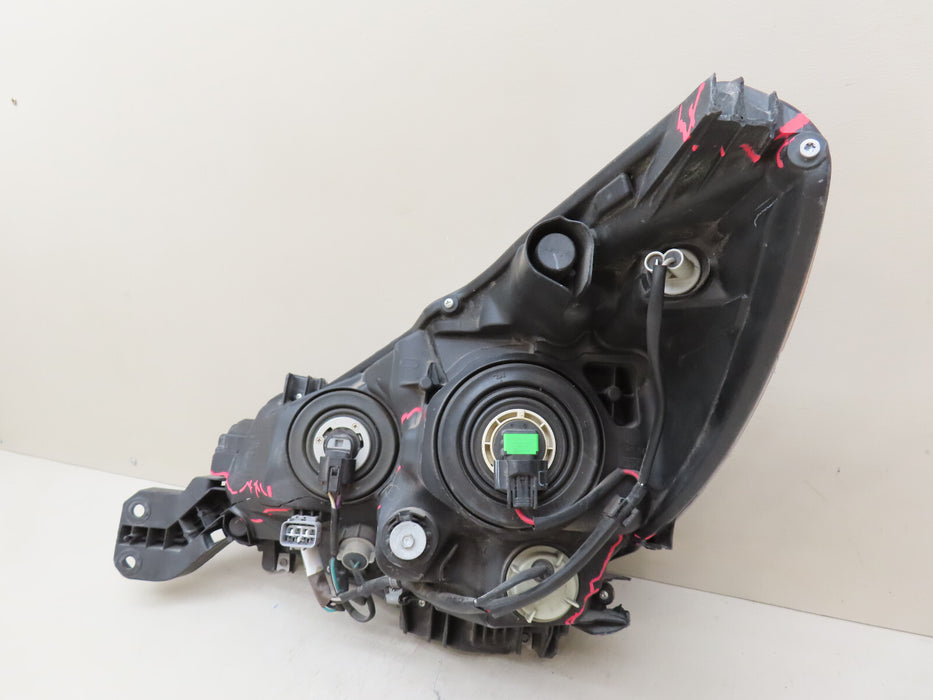 2015-2017 SUBARU OUTBACK FRONT RIGHT PASSENGER SIDE HEADLIGHT PARTS ONLY OEM